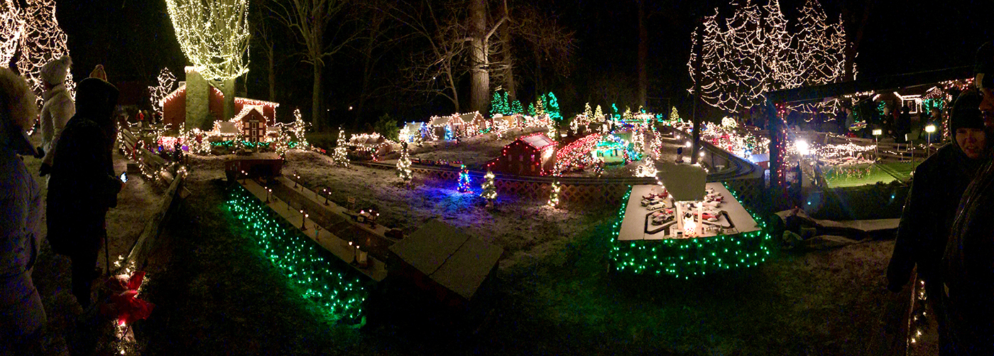 Christmas Lights Historic Clifton Mill