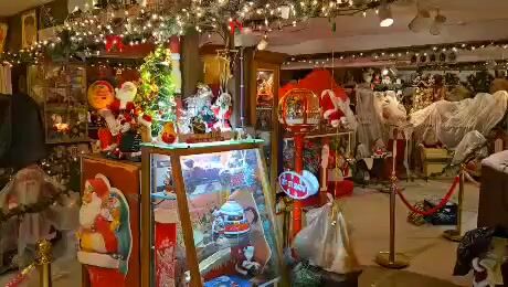 ✨🎅 Legendary Lights of Clifton Mill – Santa Collection Spotlight! 🎅✨

Explore our Santa Collection—hundreds of Santas spanning decades, along with retro marketing signs, animated Santas, and even Santa on a motorcycle! With so many unique and nostalgic displays, there’s sure to be something that sparks a Christmas memory for everyone. ❤️🎄

Come experience the magic! ✨

https://cliftonmill.com/christmas-lights/
#CliftonMill
#LegendaryLights
#SantaCollection
#ChristmasMagic
#HolidayTradition