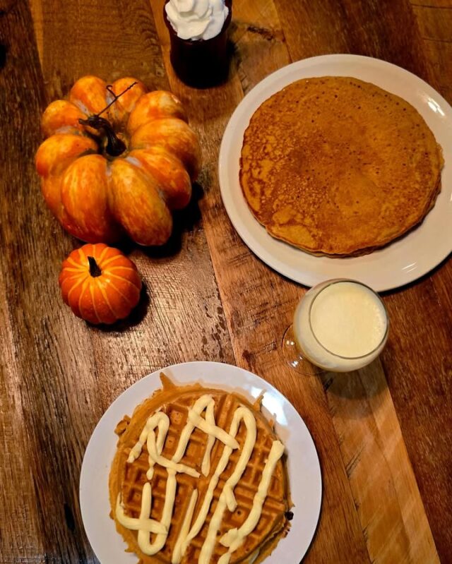 🍂 There’s just something about a crisp fall morning, a little sweater weather, and breakfast at the Mill. 🍂

Our Pumpkin Pancakes and Pumpkin Waffles are giving all the cozy, seasonal flavors that make fall so special. Pair them with a hot cup of coffee or our famous hot chocolate and enjoy a little autumn magic. 🧇🥞✨️

Have you had your first pumpkin breakfast of the season yet? 👇

cliftonmill.com